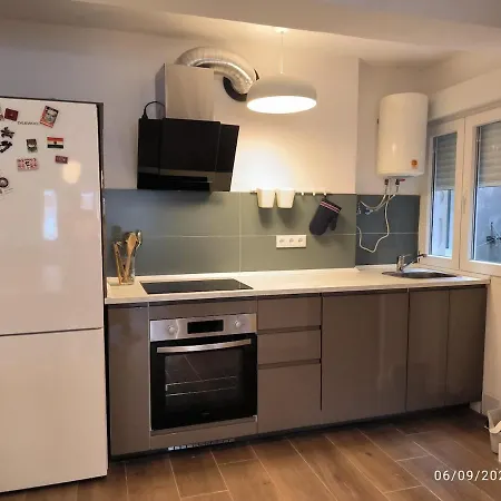 En El Corazon De Y Cerca De Todo