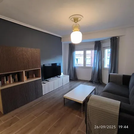 Apartment En El Corazon De Y Cerca De Todo Gijon